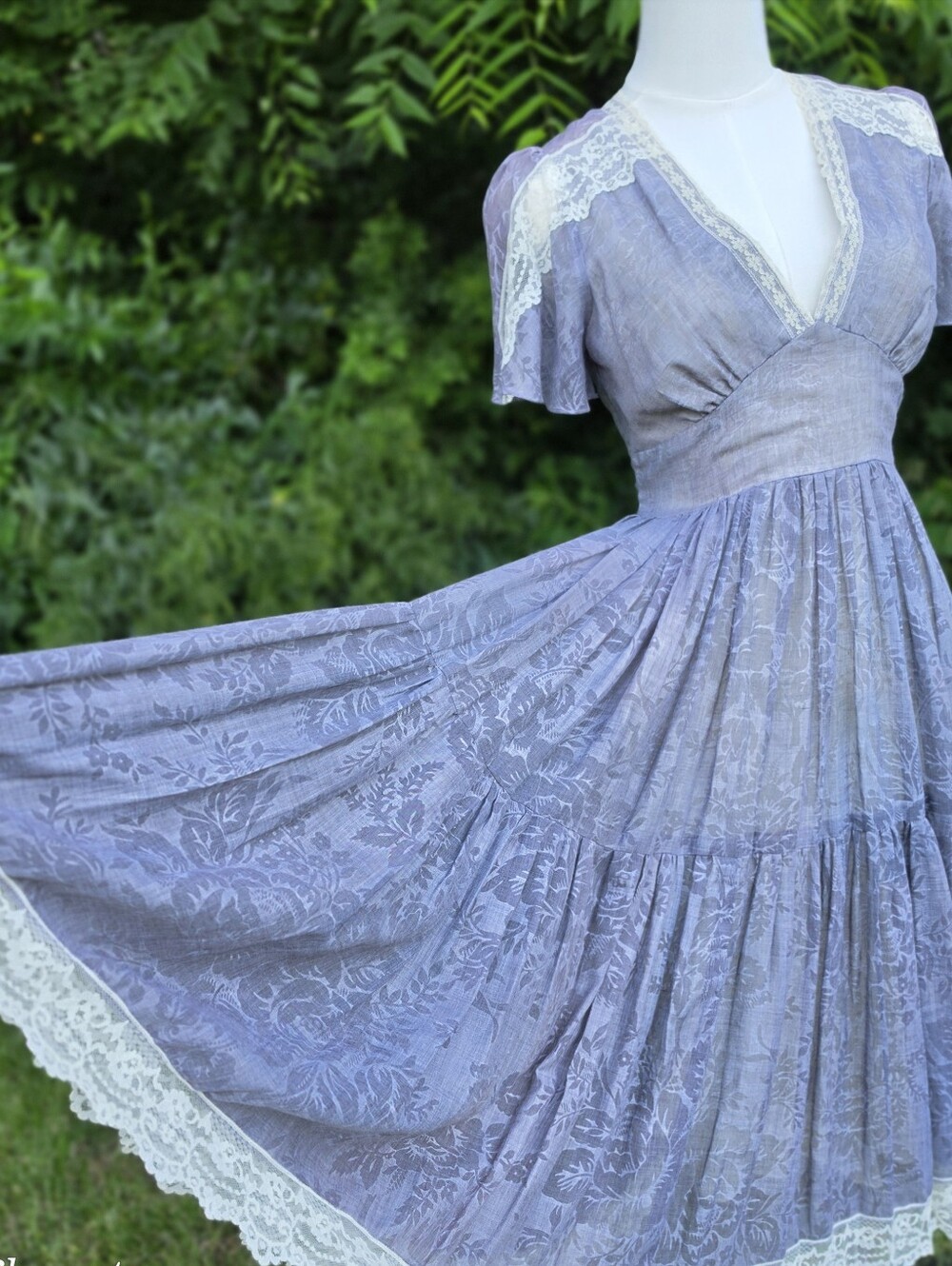GUNNE SAX lace Trim Floral Midi Dress - Picture 9 of 11